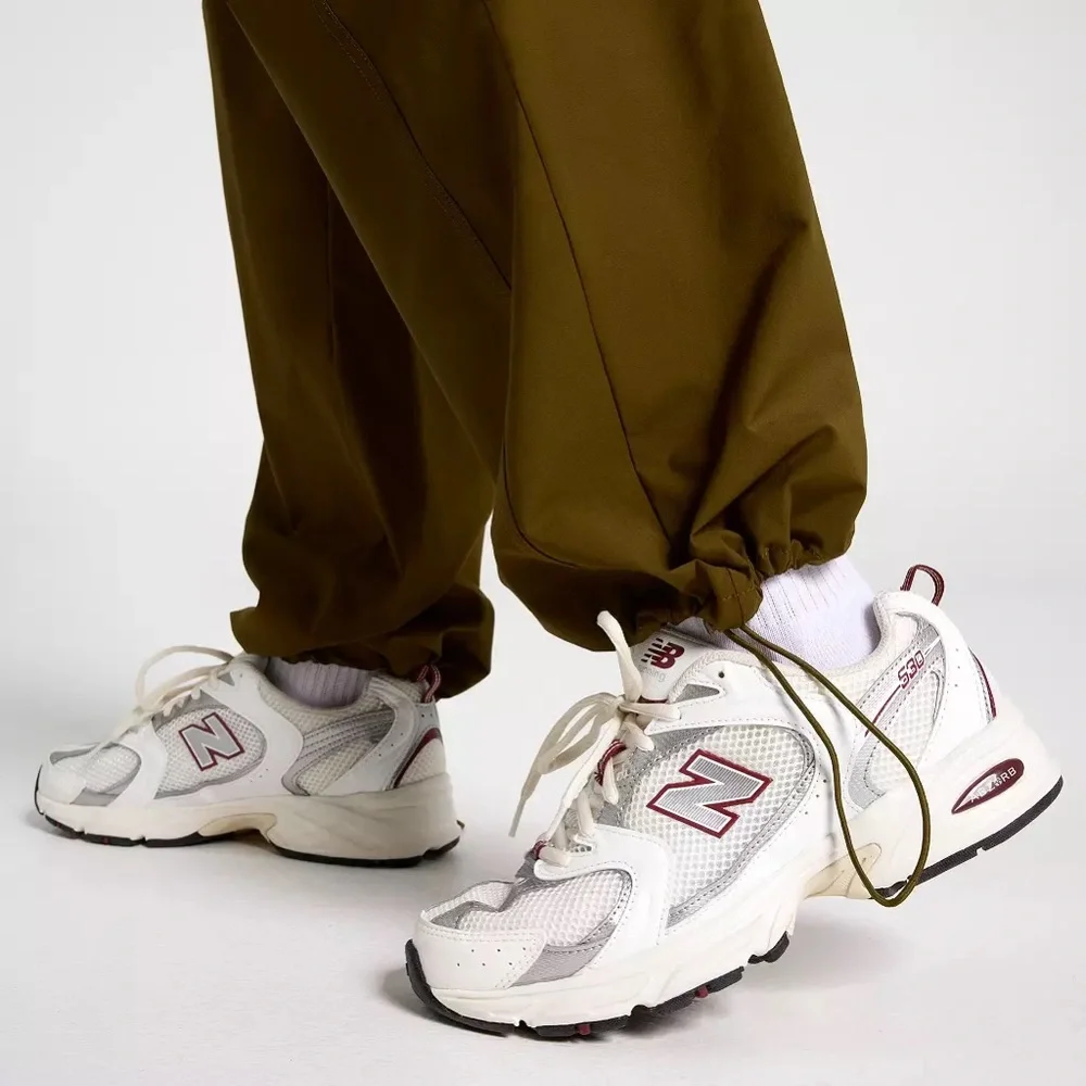 CALIA Women's Nyluxe Cinch Cargo Pant in Dark Khaki Olive, size XL - Picture 4 of 7